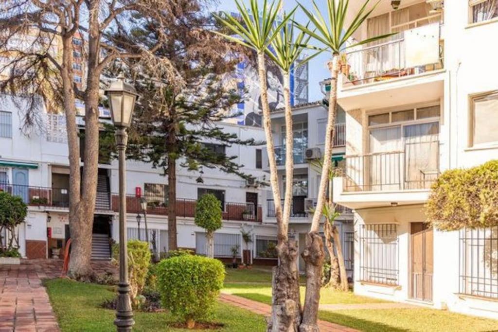 Playa Carihuela By Hdc Apartments 托雷莫利诺斯 外观 照片